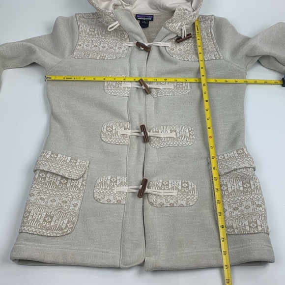 Patagonia Cream Hooded Jacket Sz Medium Aztec design Pockets Faux wooden buttons - Picture 10 of 16